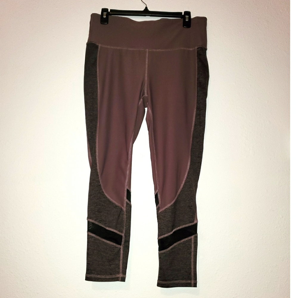 Xersion 7/8 Performance leggings